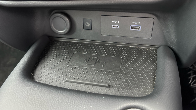 Nissan Juke 1.0 DiG-T Tekna 5dr Petrol Hatchback